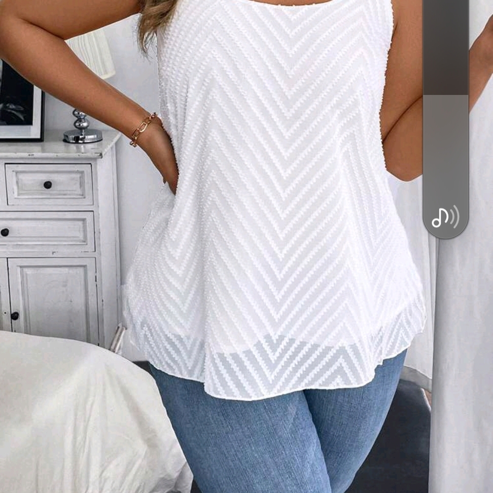 SHEIN White Textured Chevron Tank Top